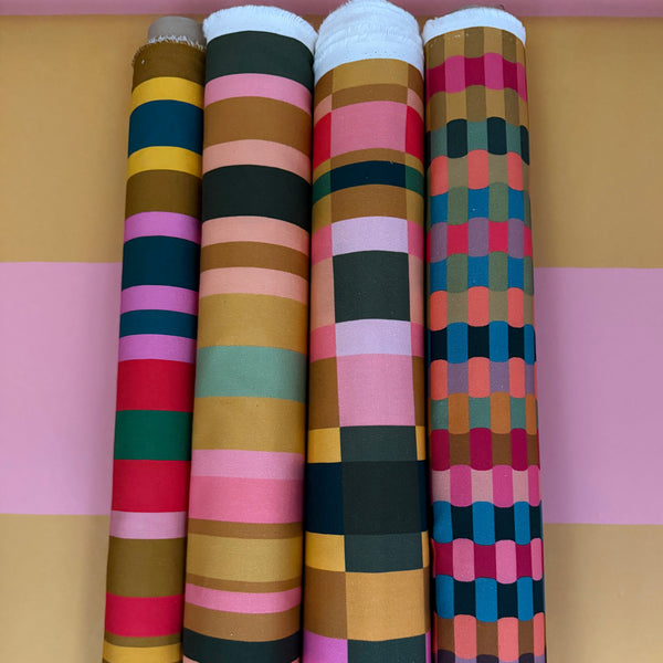 FLOWERS FOR MAMA CHECK BRIGHT