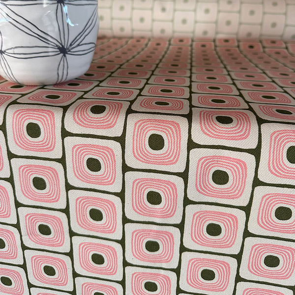 SQUARE EYES FABRIC - CREAM / PINK